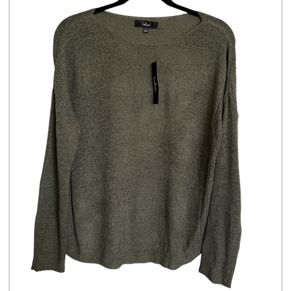 Lulu's Green Sweater - Picture 1 of 9